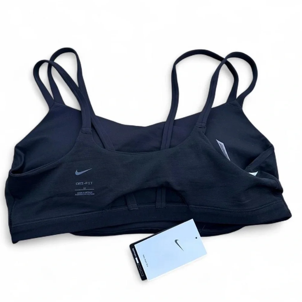 NIKE *NWT ZENVY STRAPPY LIGHT-SUPPORT PADDED SPORTS BRA - WOMEN'S - Picture 9 of 10